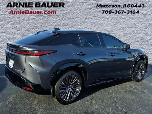 2023 Lexus RZ 450e Luxury