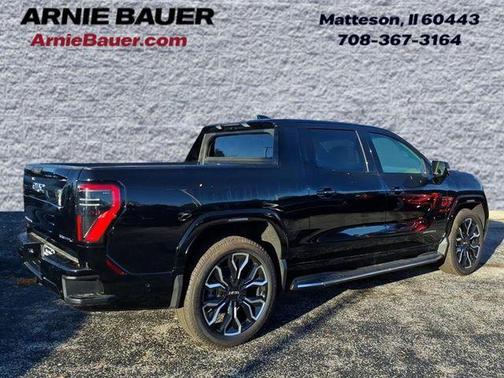 2025 GMC Sierra EV Denali