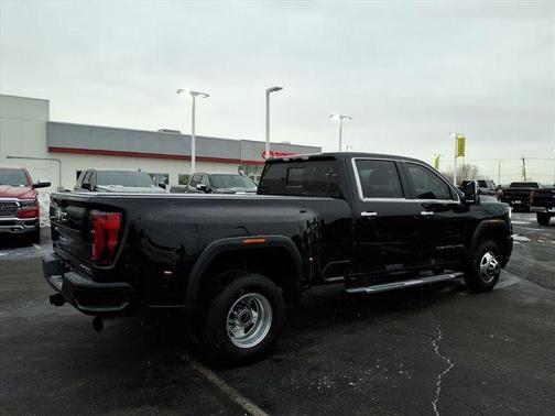 2022 GMC Sierra 3500 Denali