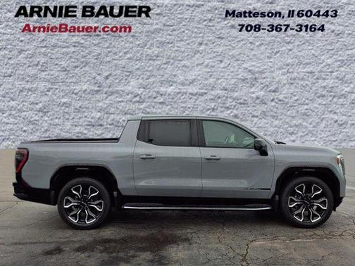 2025 GMC Sierra EV Denali