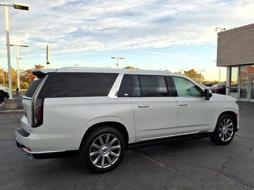 2021 Cadillac Escalade ESV Premium Luxury Platinum