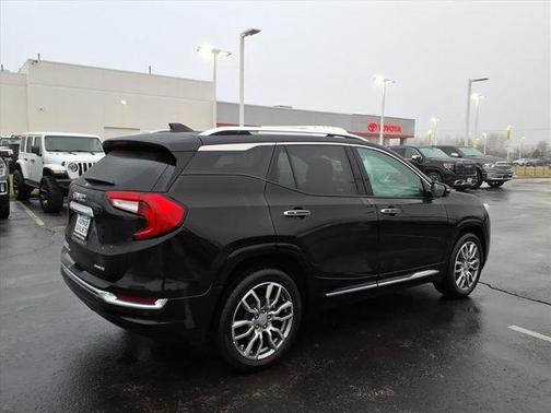 2022 GMC Terrain Denali