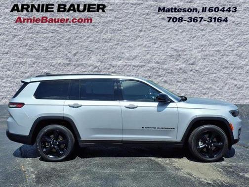 2021 Jeep Grand Cherokee L Laredo