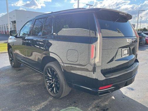 2024 Cadillac Escalade Sport