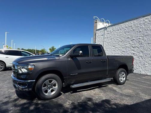 Granite Crystal Clearcoat Metallic 2022 RAM 1500 Big Horn