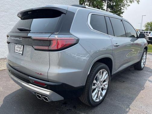2024 GMC Acadia Denali
