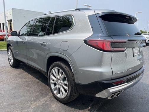 2024 GMC Acadia Denali