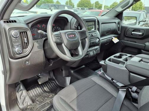 2025 GMC Sierra 2500 Pro