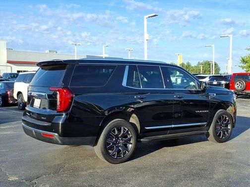 Onyx Black 2024 GMC Yukon SLT