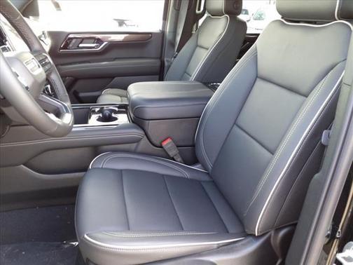 2025 GMC Yukon XL Elevation