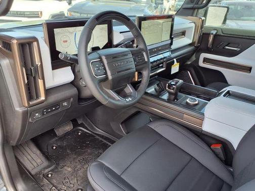2025 GMC HUMMER EV SUV 2X