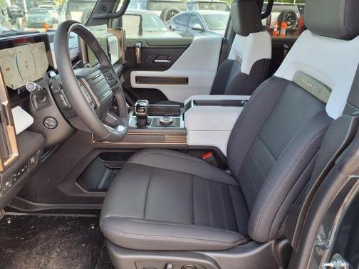 2025 GMC HUMMER EV SUV 2X