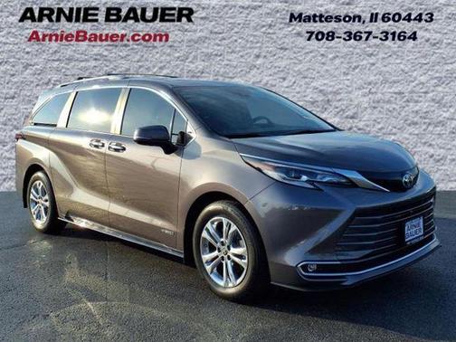 2021 Toyota Sienna Platinum