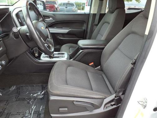 2017 Chevrolet Colorado LT