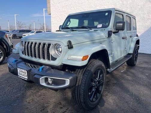 2024 Jeep Wrangler 4xe Sahara