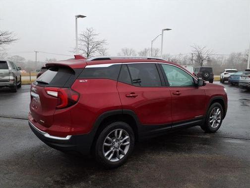 2023 GMC Terrain SLT