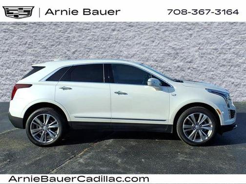 2022 Cadillac XT5 Premium Luxury