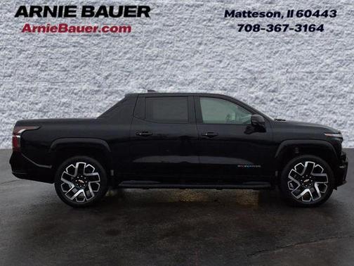 2024 Chevrolet Silverado EV RST