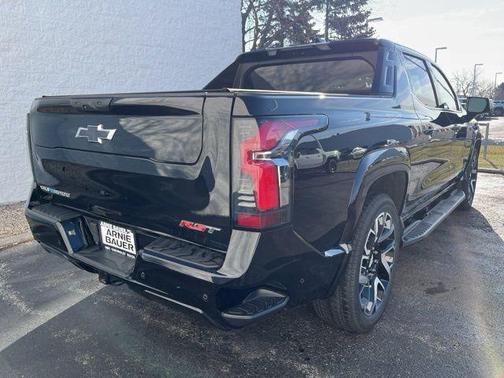 2024 Chevrolet Silverado EV RST