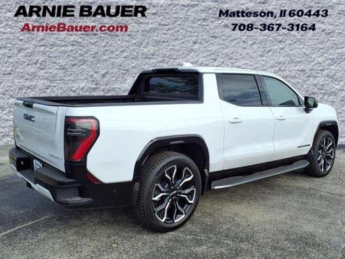 2025 GMC Sierra EV Denali