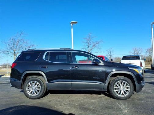 2019 GMC Acadia SLE-2