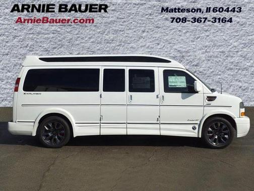 2025 GMC Savana 2500 Work Van