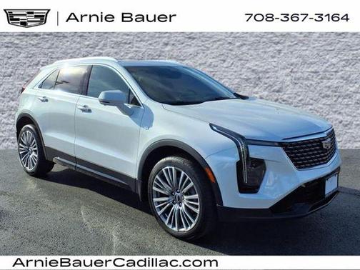 2025 Cadillac XT4 Premium Luxury