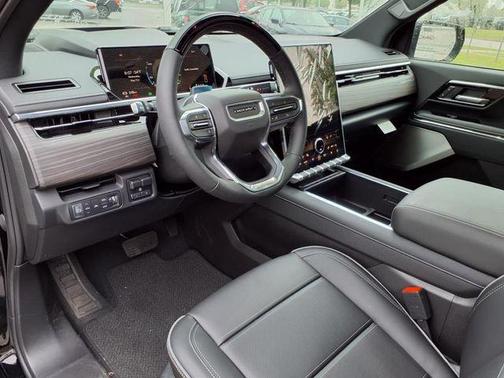 2025 GMC Sierra EV Denali