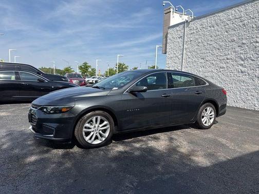 Nightfall Gray Metallic 2018 Chevrolet Malibu LT