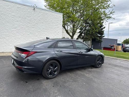 Portofino Gray 2021 Hyundai ELANTRA SEL