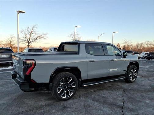 2025 GMC Sierra EV Denali