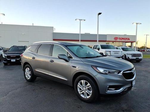 2020 Buick Enclave Essence