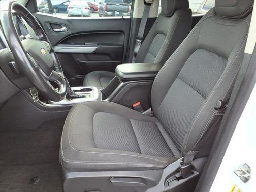 2017 Chevrolet Colorado LT
