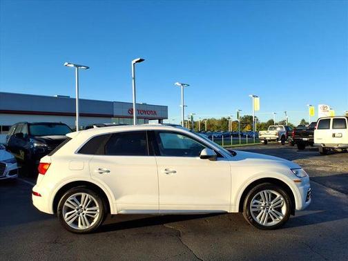 2019 Audi Q5 2.0T Premium Plus