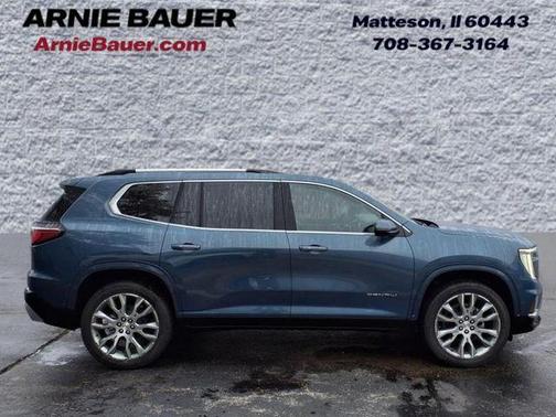 2025 GMC Acadia Denali