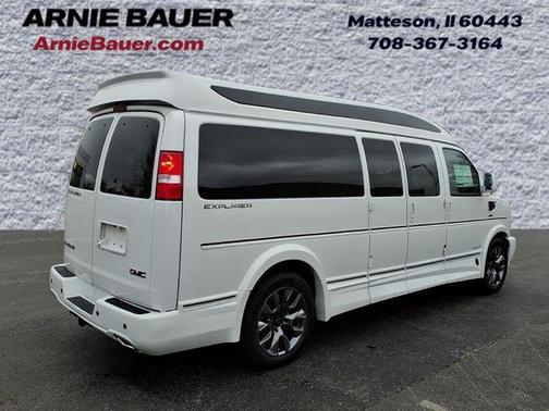 2025 GMC Savana 2500 Work Van