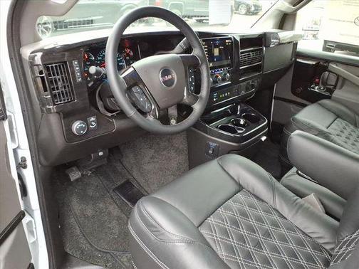 2025 GMC Savana 2500 Work Van