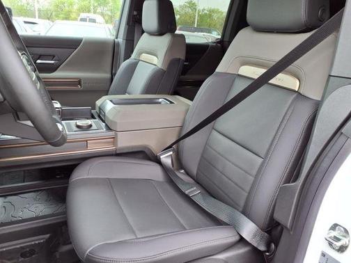 2025 GMC HUMMER EV SUV 2X