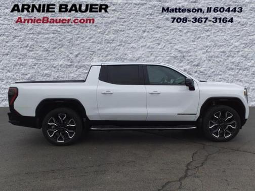 2025 GMC Sierra EV Denali