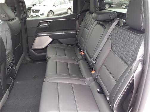 2025 GMC Sierra EV Denali