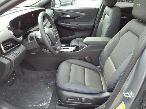 Moonstone Gray Metallic 2026 Buick Envista Sport Touring