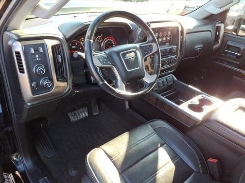 2016 GMC Sierra 2500 Denali