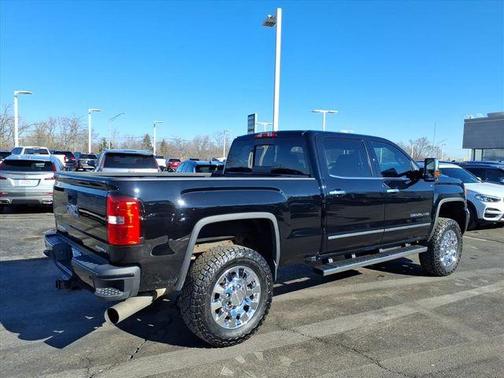2016 GMC Sierra 2500 Denali