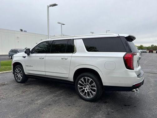 White Frost Tri-Coat 2024 GMC Yukon XL Denali