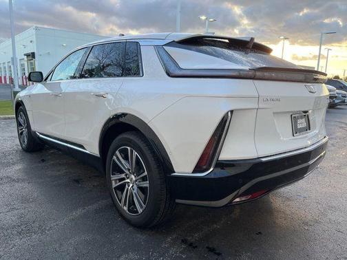 2024 Cadillac LYRIQ Luxury
