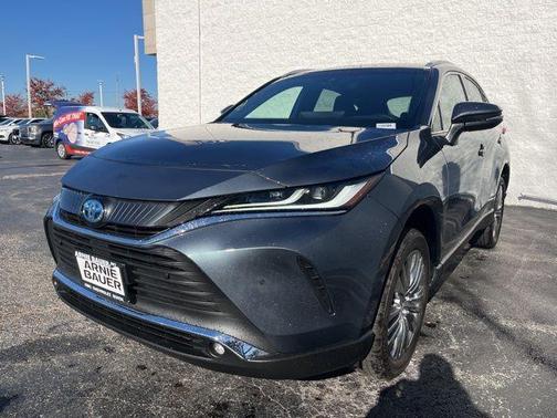 2023 Toyota Venza XLE