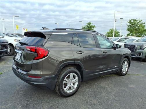 Smokey Quartz Metallic 2019 GMC Terrain SLE
