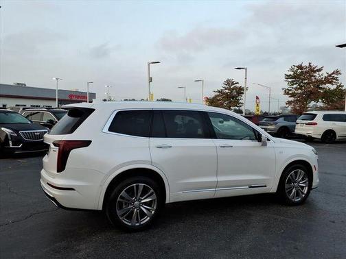 2023 Cadillac XT6 Premium Luxury AWD