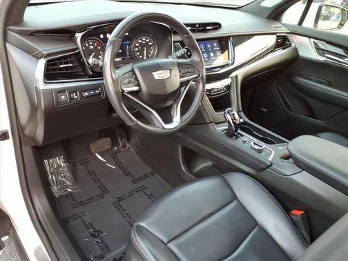 2023 Cadillac XT6 Premium Luxury AWD