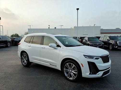2023 Cadillac XT6 Premium Luxury AWD
